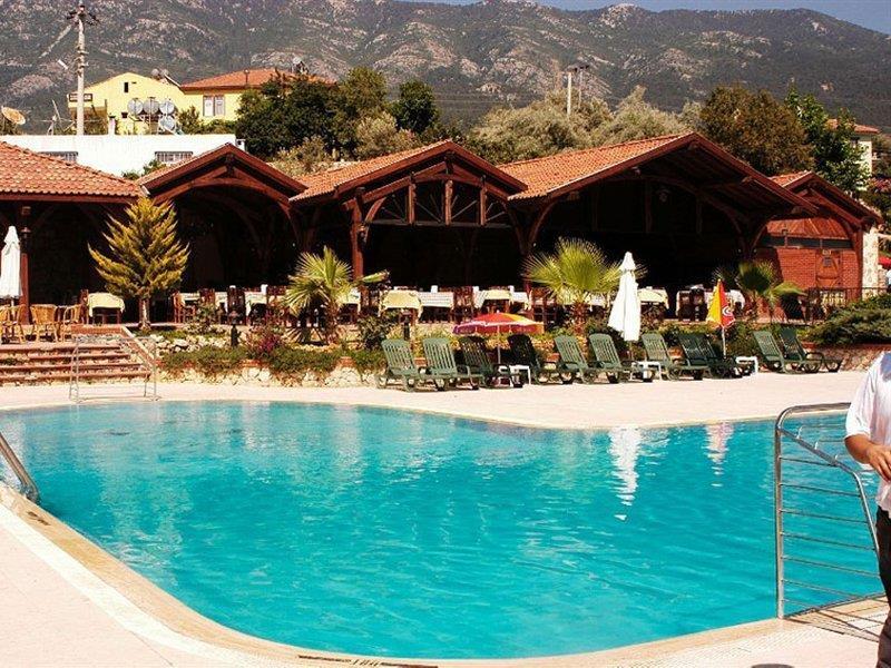 Club Pink Palace Hotel Ölüdeniz Exterior foto