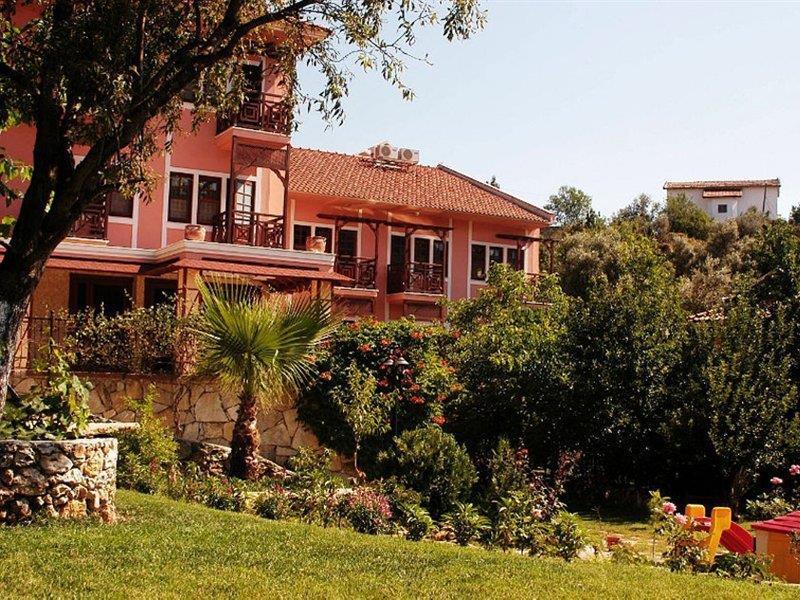Club Pink Palace Hotel Ölüdeniz Exterior foto