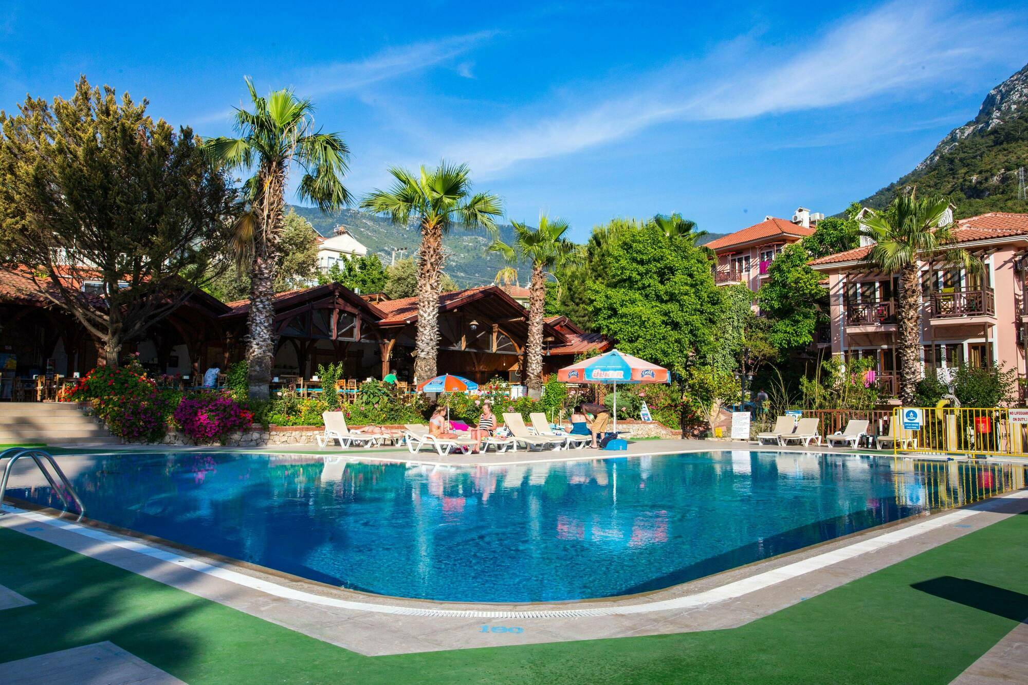 Club Pink Palace Hotel Ölüdeniz Exterior foto